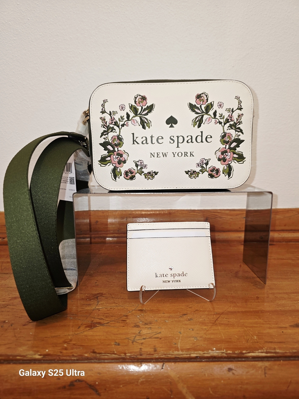 Kate Spade Oh Snap Floral Camera Bag In Meringue Multi + Slim Card Holder
